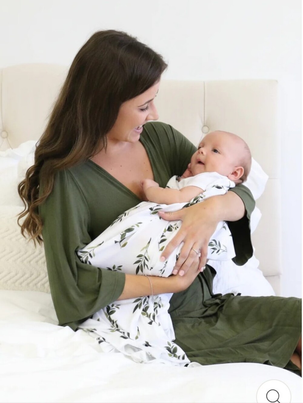 Caden Lane Maternity Robe In Olive - Picture 3 of 6